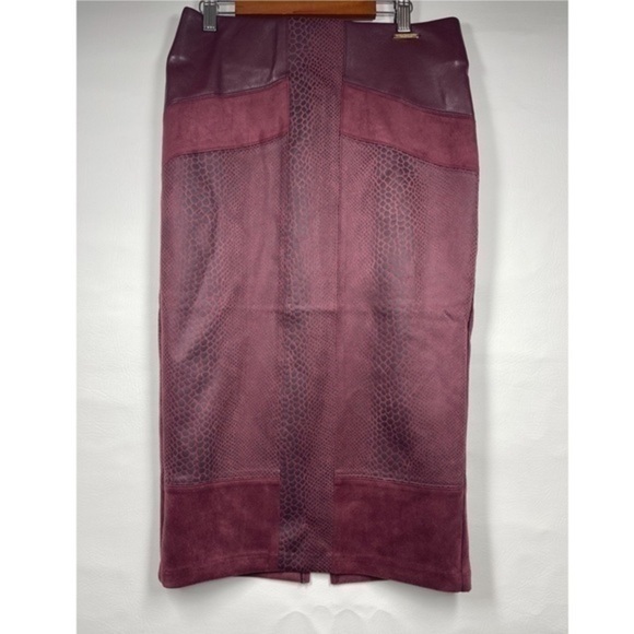 Red burgundy MIDI skirt - Picture 3 of 3
